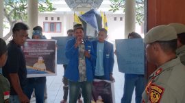 Foto: Aksi Demonstrasi oleh PC PMII Kepulauan Sula.