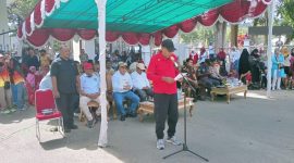 Foto: Wakil Bupati Kepulauan Sula H. M. Saleh Marasabessy membuka kegiatan gerak jalan tingkat SD. 