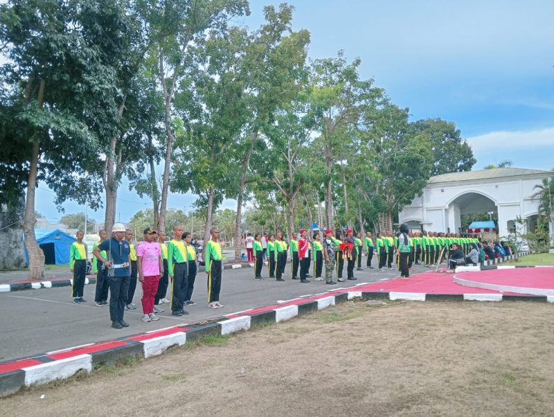 Foto: Pasukan Paskibraka Kabupaten Kepulauan Sula, di Depan Istana Daerah.