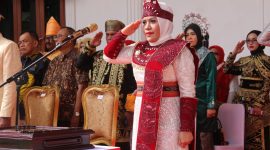 Foto: Bupati Kabupaten Kepulauan Sula, Hj. Fifian Adeningsih Mus.