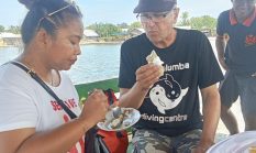Wow.!! Wisatawan Jerman Berkunjung ke Wisata Tahaga Kabau