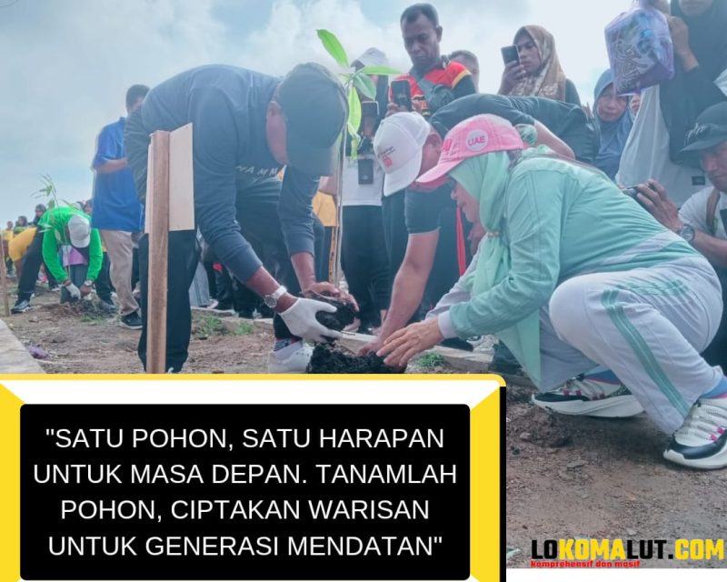Foto: Wakil Bupati Kepulauan Sula H. M. Saleh Marasabessy, Meletakkan Tanaman Penghijauan.