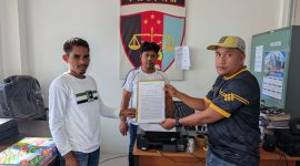 Foto: Hamid Husen Melaporkan Insiden itu ke Polres Kabupaten Pulau Taliabu.