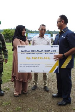 Gelar HUT TNI ke-80, Ahli Waris Prada Haris Umaternate dapat Santunan 