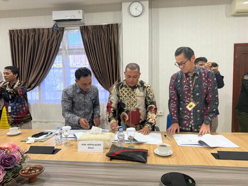 Foto: Sekretaris Daerah Kepulauan Sula Muhlis Soamole, Hadiri Kegiatan PKS OP4D di Ternate.