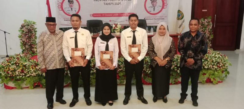 Foto: Pose Bersama Usai Kegiatan Penutupan Pelatihan Dasar CPNS di Istana DAD HIA TED SUA.