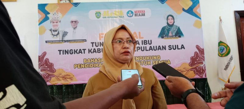 Foto: Ketua Panitia FTBI Kepulauan Sula tahun 2025 Hj. Adrawati, SP.,MM