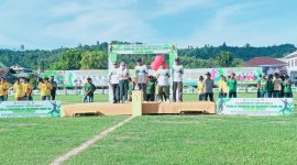 Foto: Sambutan Ratu Gedung Putih, Hj. Fifian Adeningsi Mus.