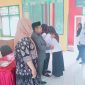 Foto: Tangisan Pilu saat Melepaskan Sosok Camat Faradilah Faudu.