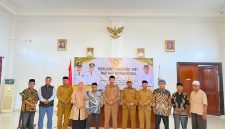 Dokumentasi: Pose Bersama Usai Kegiatan FGD di Istana Daerah DAD HIA TED SUA.