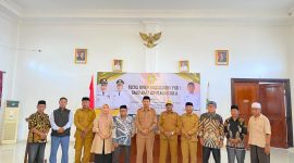Dokumentasi: Pose Bersama Usai Kegiatan FGD di Istana Daerah DAD HIA TED SUA. 