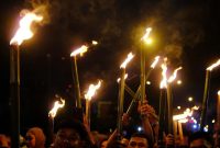 Gambar: Ilustrasi Pawai Obor Dalam Menyambut Bulan Suci Ramadhan.