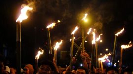 Gambar: Ilustrasi Pawai Obor Dalam Menyambut Bulan Suci Ramadhan.