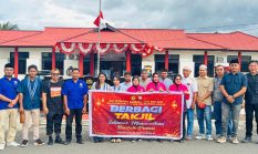 Sat-Intelkam Polres Halbar Bersama 2 OKP Berbagi Takjil Kepada Masyarakat   ‎