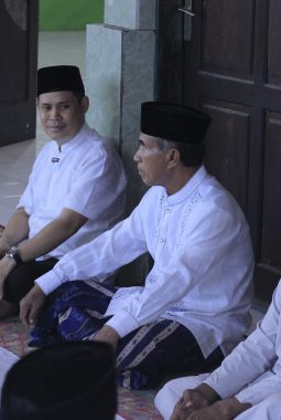 Pererat Silaturahmi, KONI Kepulauan Sula Bagi Takjil dan Bukber 