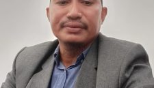 Gambar: Kepala Desa Waiina, Ariyanto Umarama, SE, M.I.P.