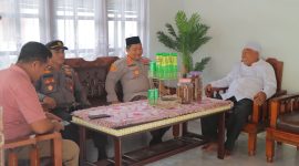 Dok: Kapolres Kepulauan Sula AKBP Kodrat Muh Hartanto, Menyambangi Tokoh Agama di Sanana.