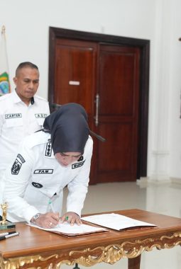 Ayo Simak.! Nama dan Jabatan Baru 72 Pejabat yang Dilantik Bupati Sula