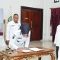 Dok: Penandatanganan Surat Keputusan Pelantikan 72 Pejabat oleh Bupati Kepulauan Sula, Hj. Fifian Adeningsi Mus.