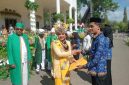 Dok: Penyerahan SK 100 Persen Oleh Bupati Kepulauan Sula Hj. Fifian Adeningsi Mus.