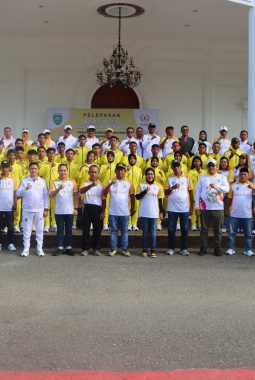 Resmi Lepas Kontingen Porprov, Eta Sua Optimis Juara