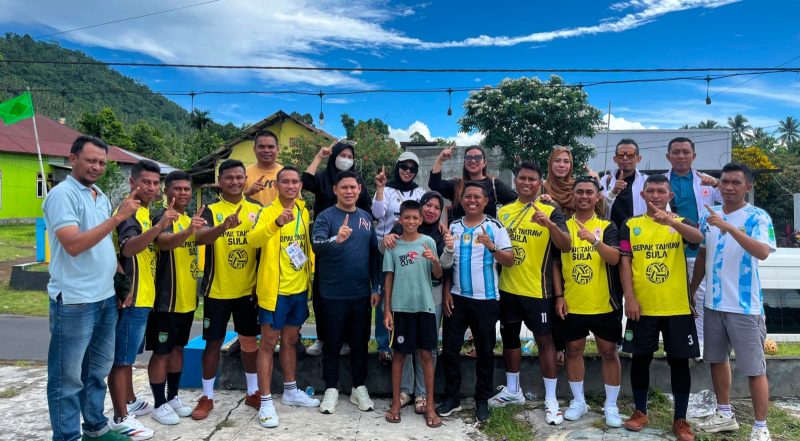 Dok: Foto Bersama Usai Bertanding di Lapangan Sepak Takraw di Kecamatan Galela.