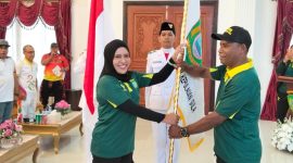 Dok: Bupati Kepulauan Sula, Hj. Fifian Adeningsi Mus Resmi Lepas Kontingen POPDA.