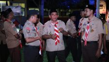 Dok: Ketua Kwarcab H. Ahkam Gajali, S.Ag dan Sekretaris Kwarcab Arwin Drakel, ST serta Ancu Orgakum Herdiyanto Bone, S.Pi  sekaligus PIC Kwarcab kontingen Jamnas Ke XII.