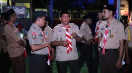 Dok: Ketua Kwarcab H. Ahkam Gajali, S.Ag dan Sekretaris Kwarcab Arwin Drakel, ST serta Ancu Orgakum Herdiyanto Bone, S.Pi  sekaligus PIC Kwarcab kontingen Jamnas Ke XII.