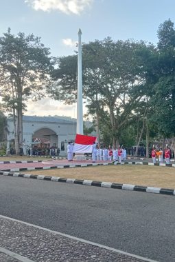 Upacara Penurunan Bendera Merah Putih, Memecah Keheningan Halaman Isda Sula